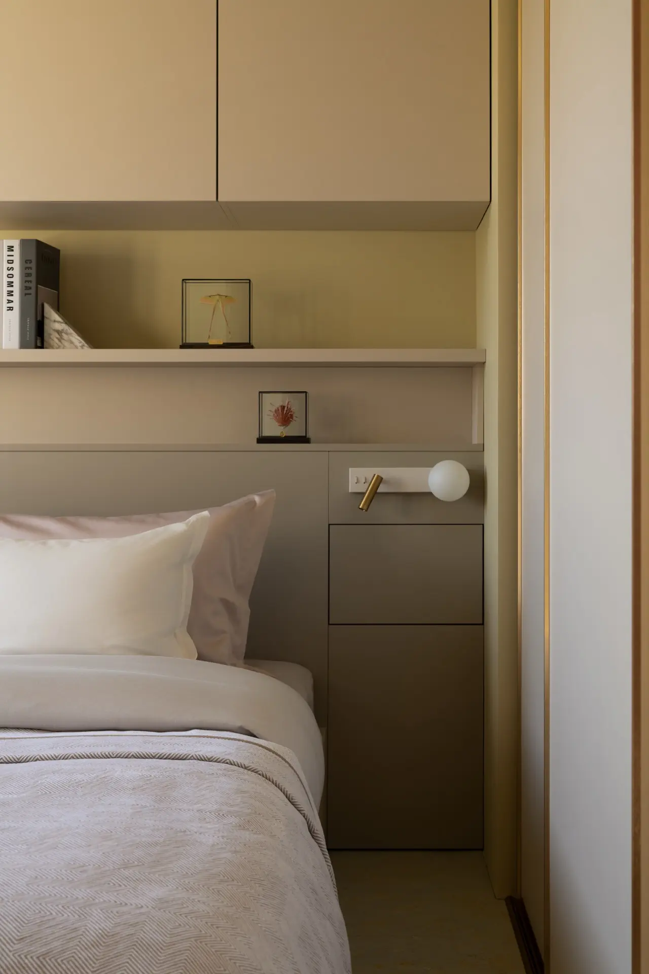 Гармония цвета в современном дизайн-проекте Юлии Нестеренко площадью 43 м² 