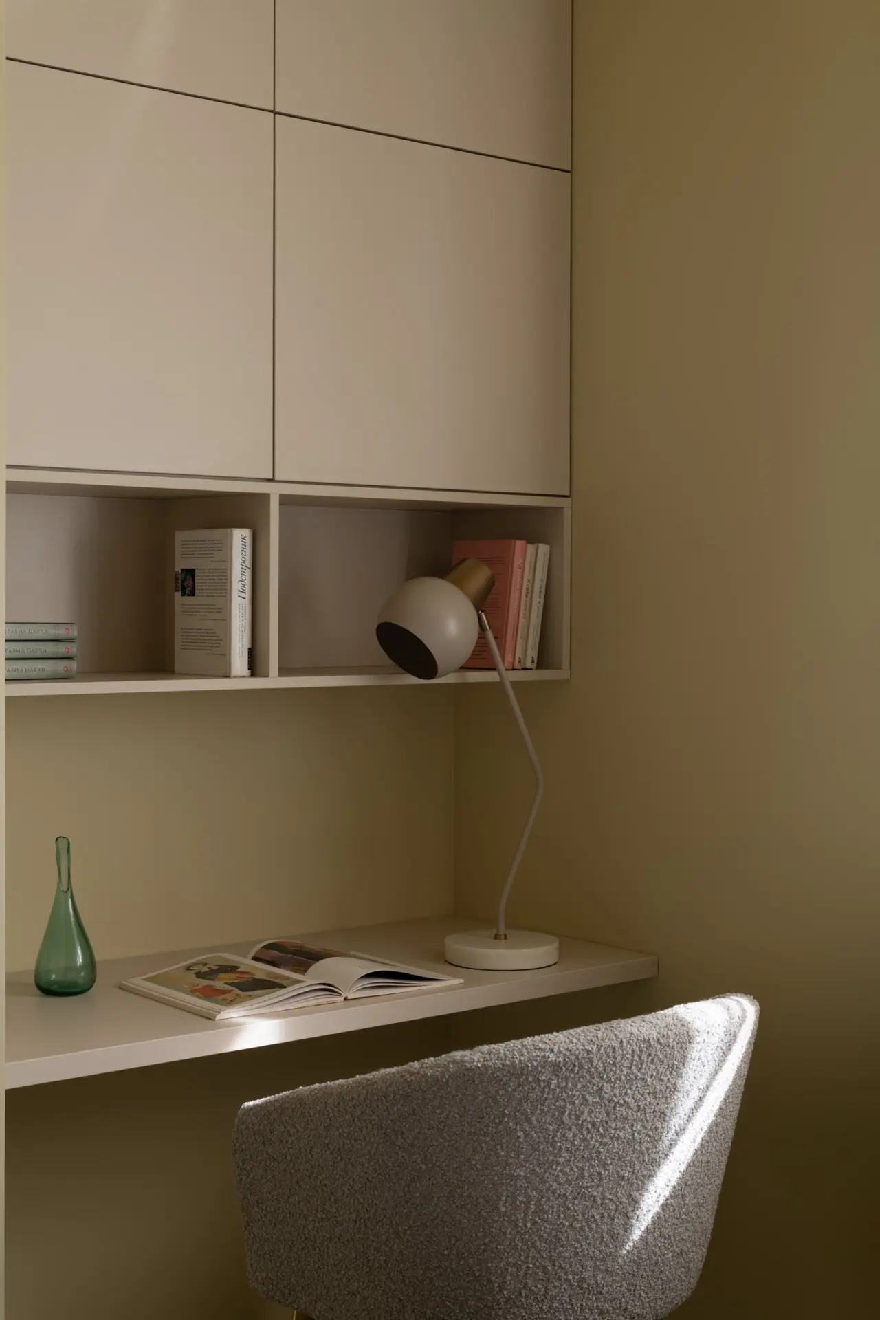 Гармония цвета в современном дизайн-проекте Юлии Нестеренко площадью 43 м² 